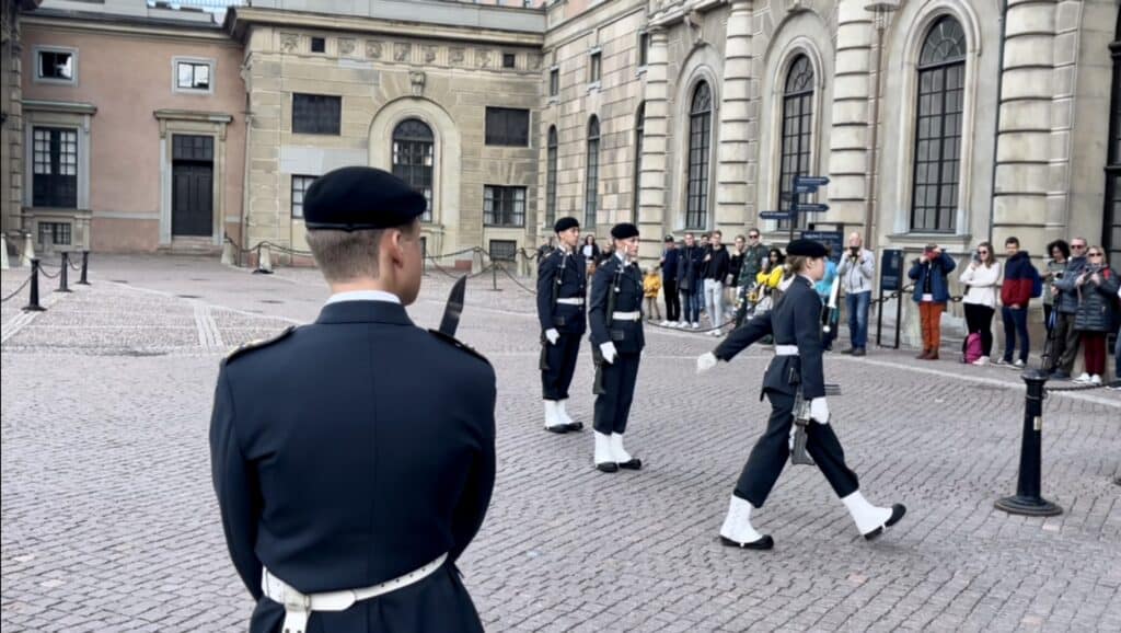 sweden changing of the guard