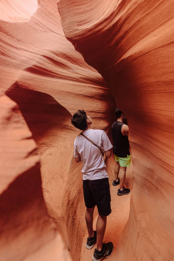 People inside Lower Antelope Canyon