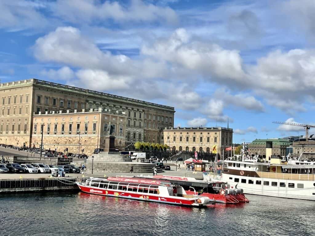 sweden royal palace ferry