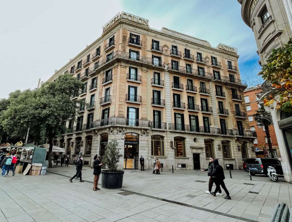 hotel colon barcelona