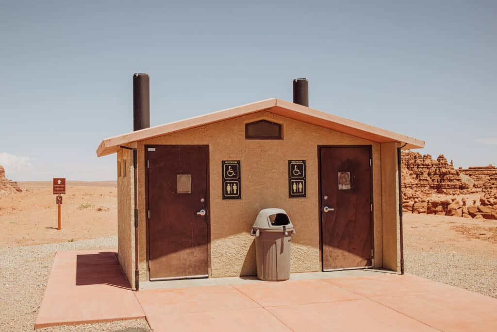 goblin valley bathroom