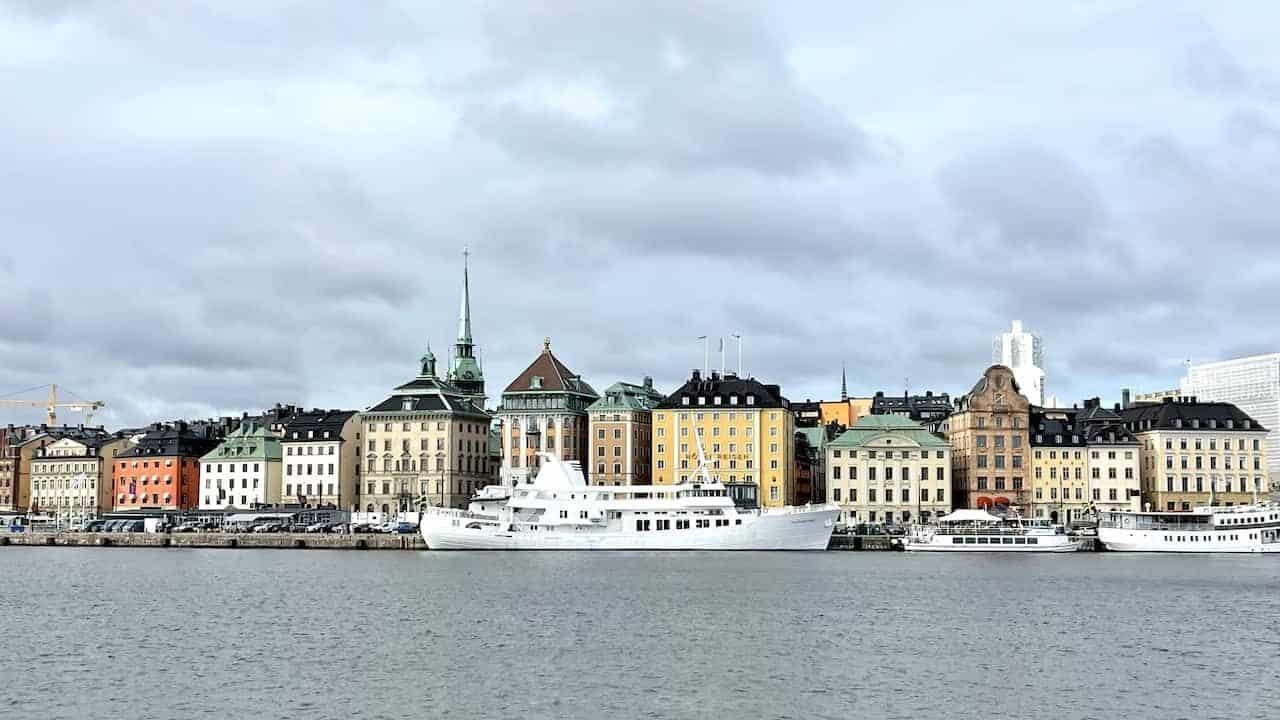 stockholm gamla stan: skyline view on a walking tour