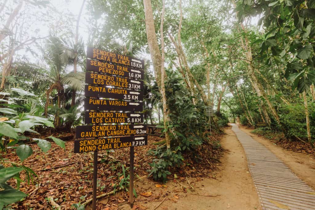 cahuita trail