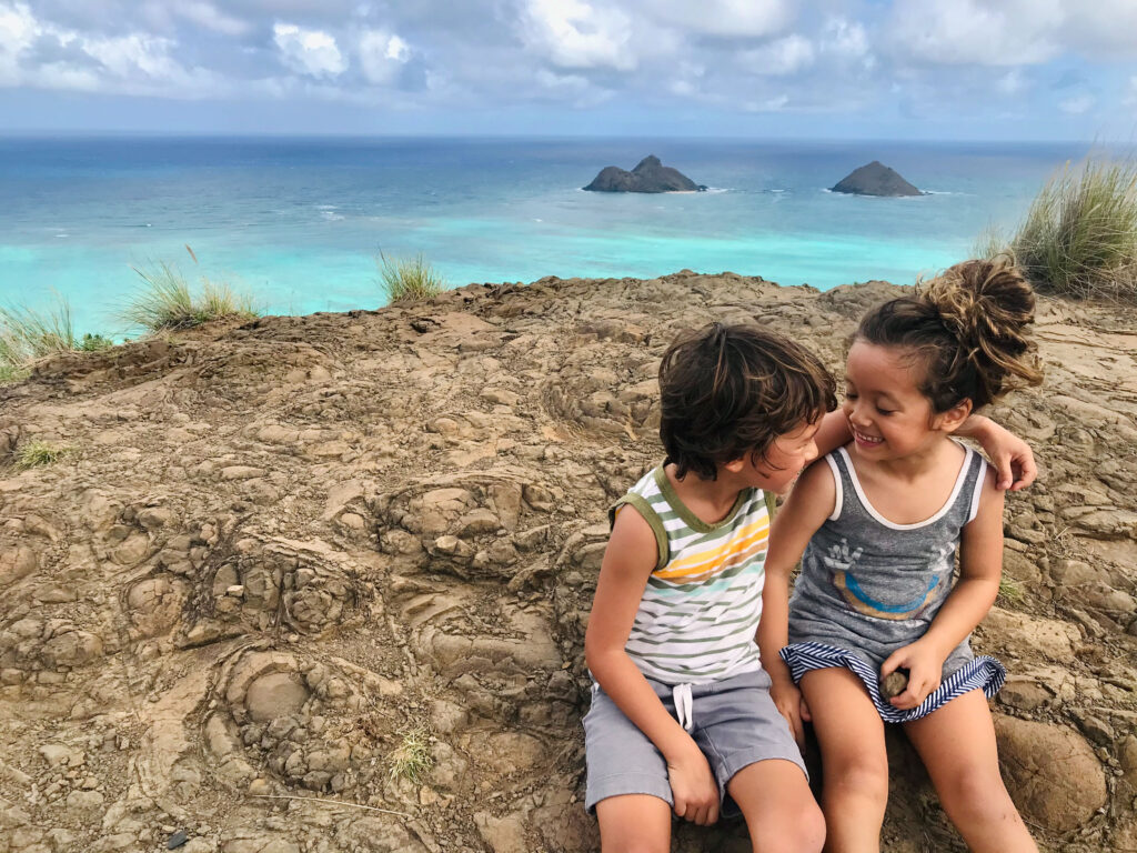 lanikai pillbox hike kids