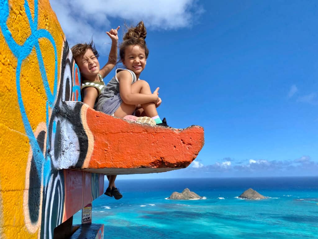 lanikai pillbox hike kids