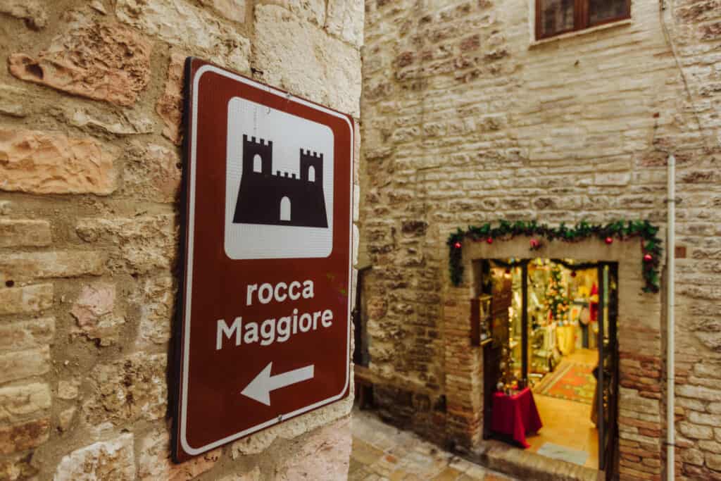 rocca maggiore sign