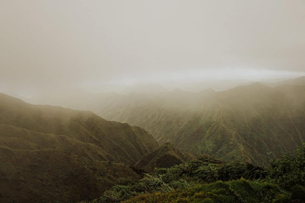 stairway to heaven hawaii fog