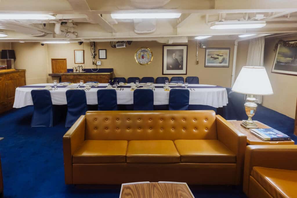 uss missouri captain's quarters