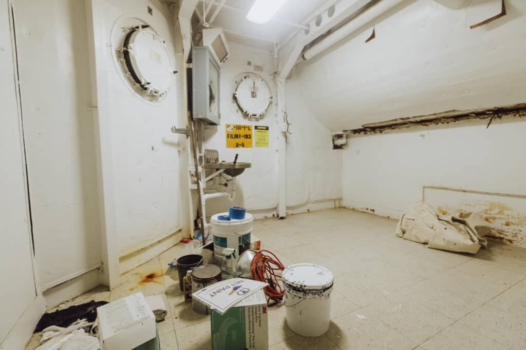 uss missouri tour volunteer