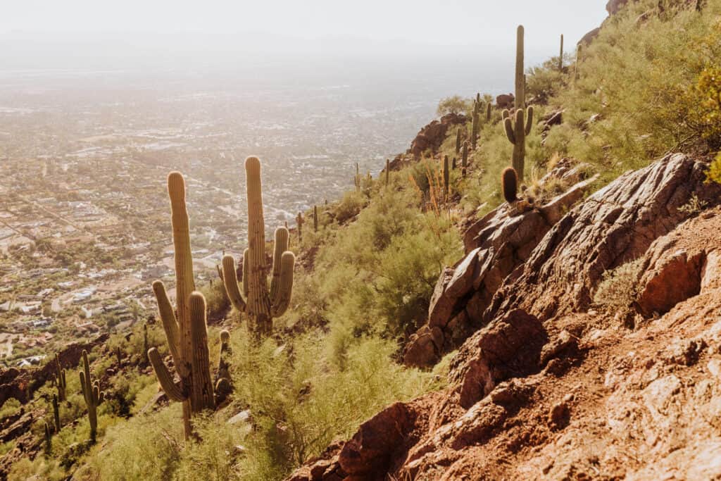 hike camelback mountain az