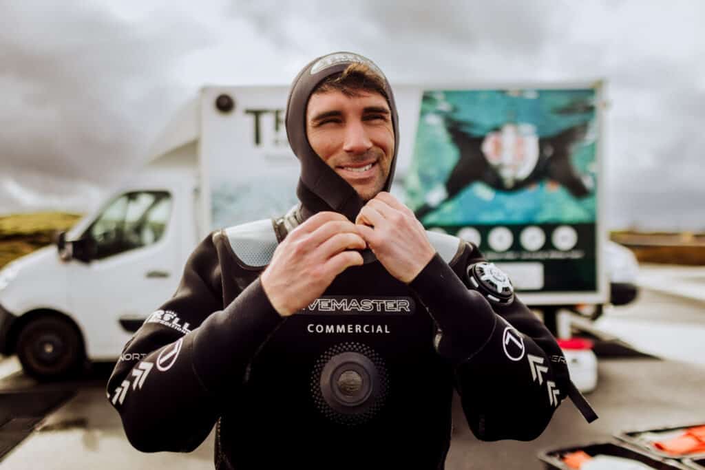 silfra snorkeling drysuit