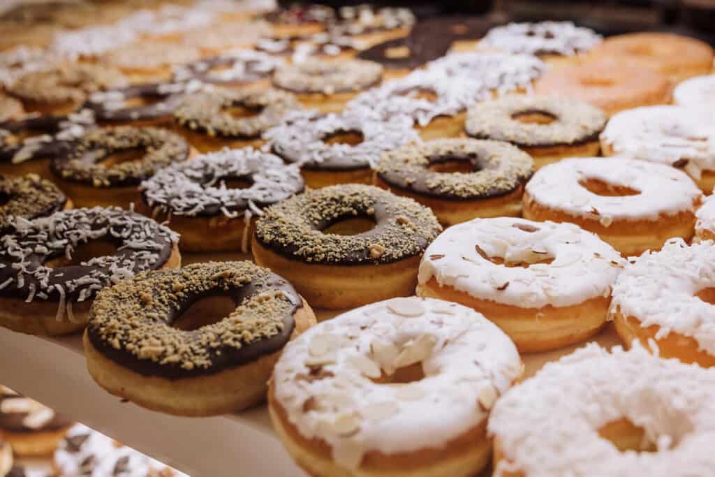 candy cakes donuts