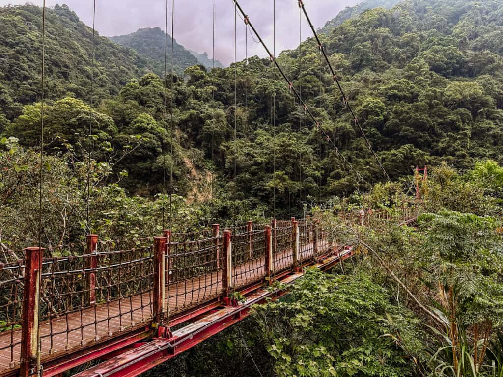 Wulai suspension bridge