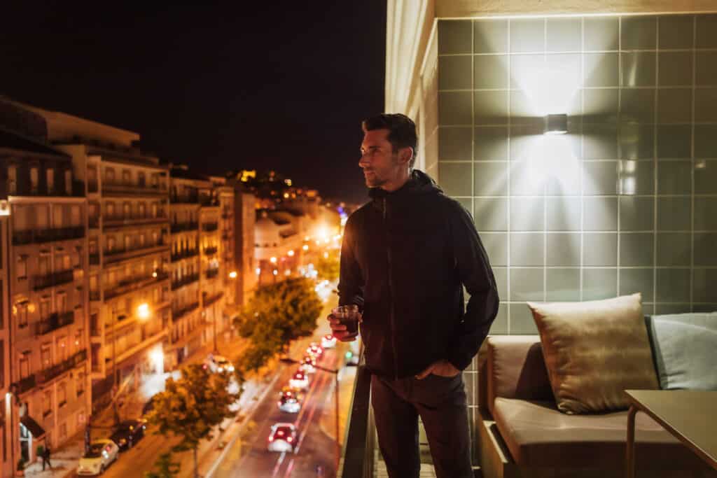 JARED DILLINGHAM ON THE WC LISBON ROOFTOP