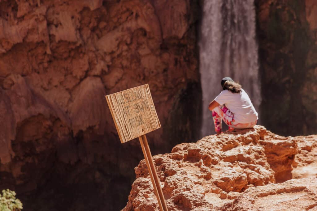 Mooney Falls warning sign