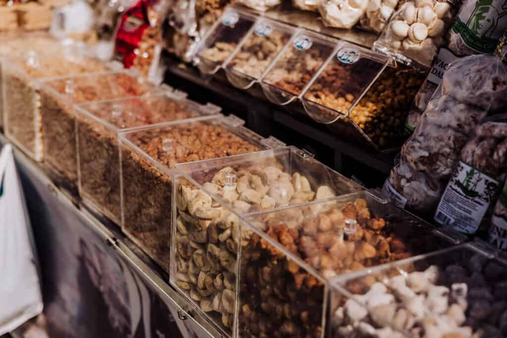 Lisbon to Nazare market