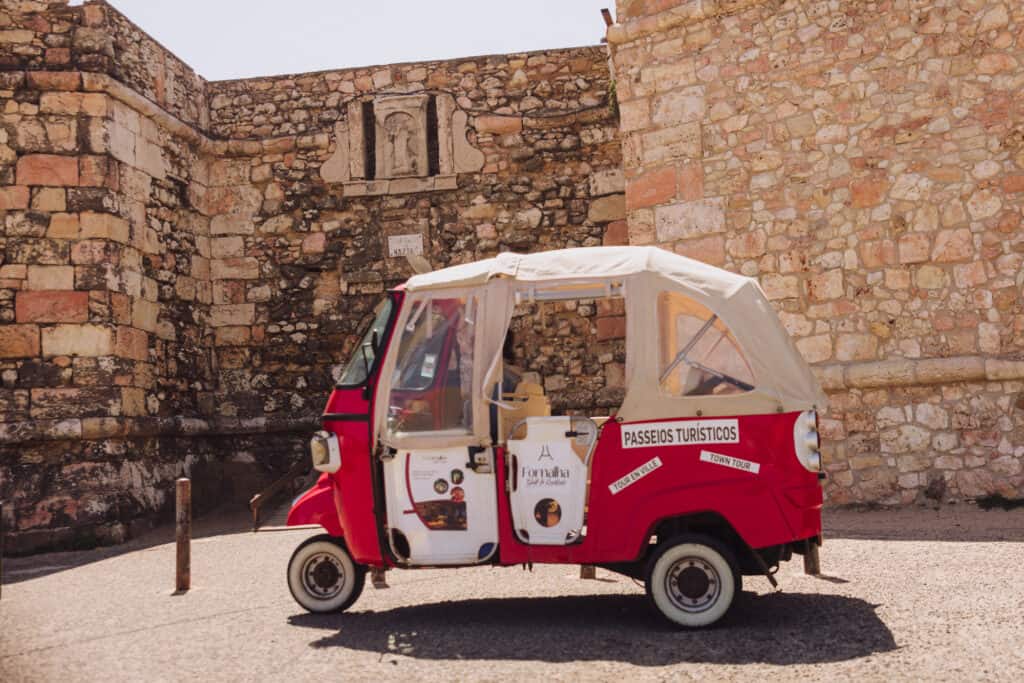 Nazare Tuktuk