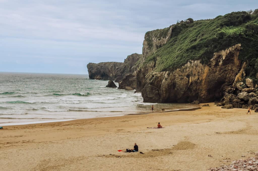 Playa Andrin Beach