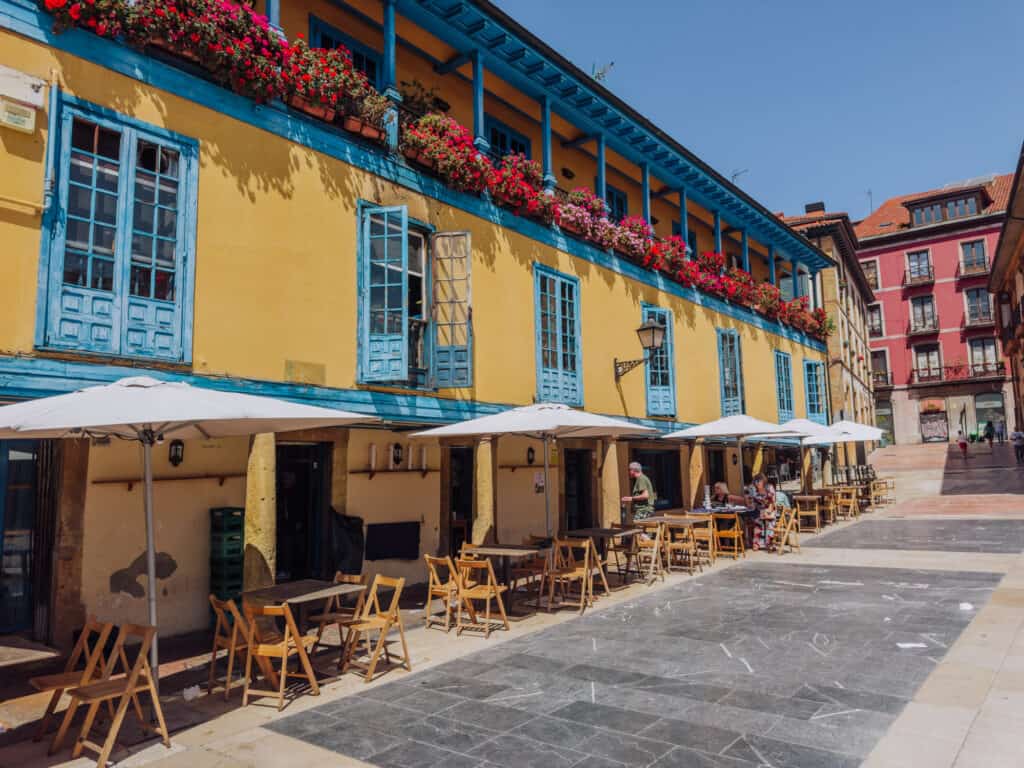 Cities in Northern Spain: Oviedo Old Town