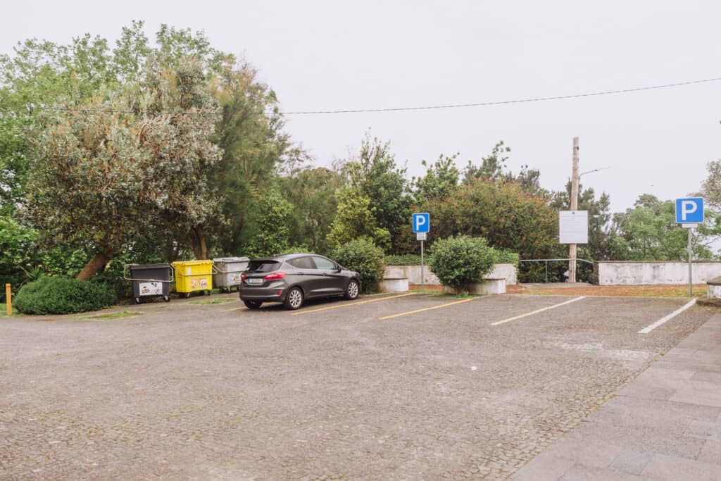Parking at Santo Antonio Natural Pool