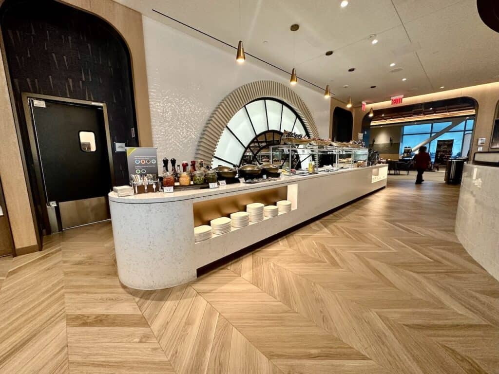 Food at the Delta Sky Club in Terminal 4 at JFK