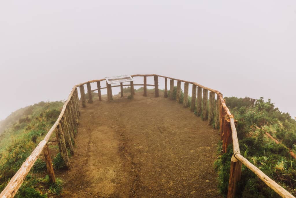 Grota do Inferno in fog