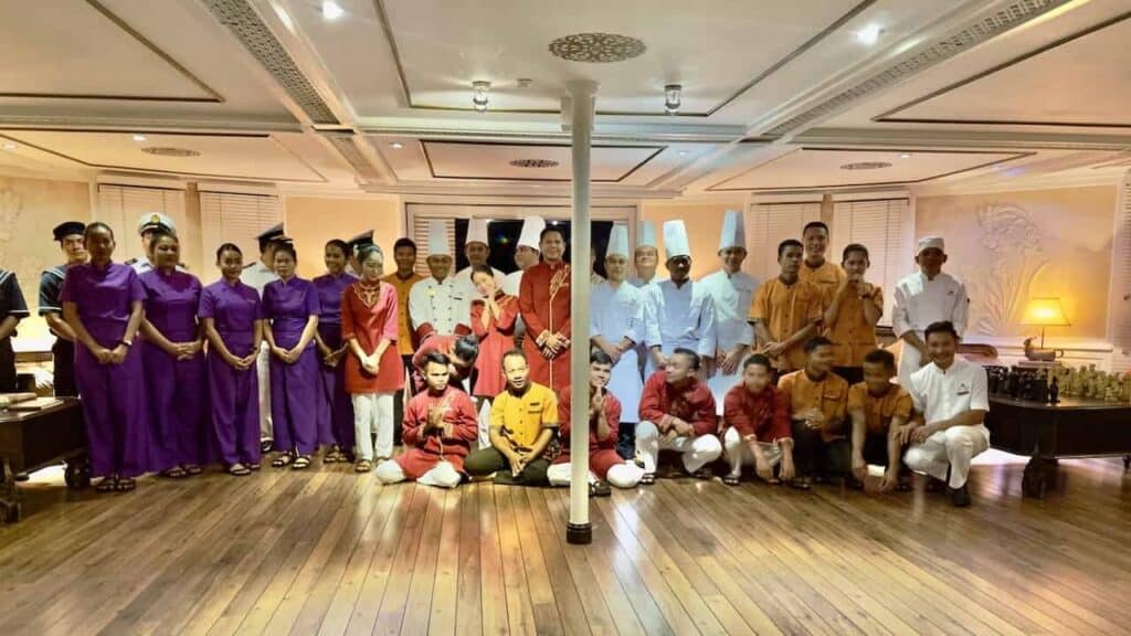Heritage Line Jahan staff