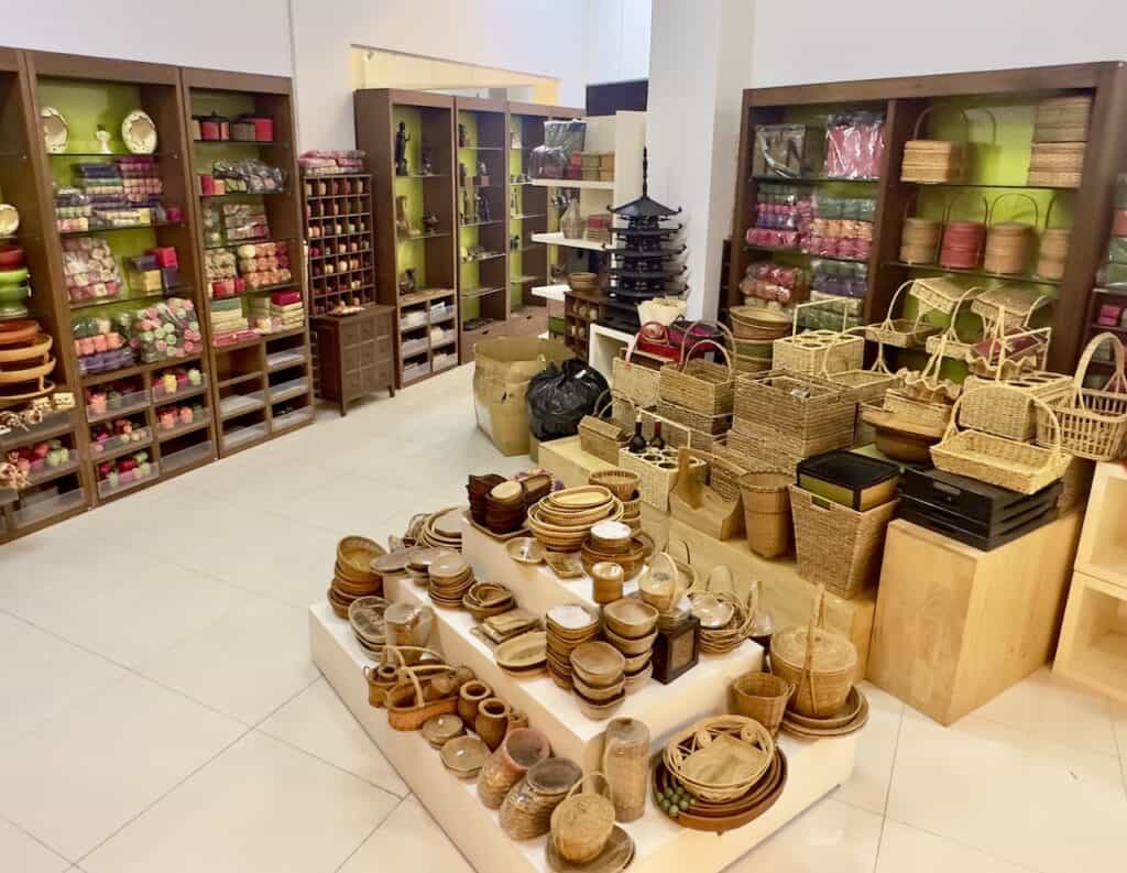 Handmade arts and crafts in Cambodia