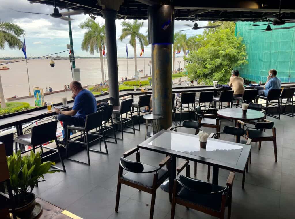 Took bar in Phnom Penh