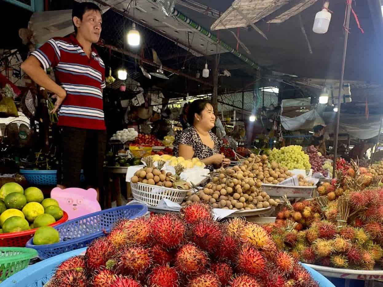 Tan Chau Market fruits