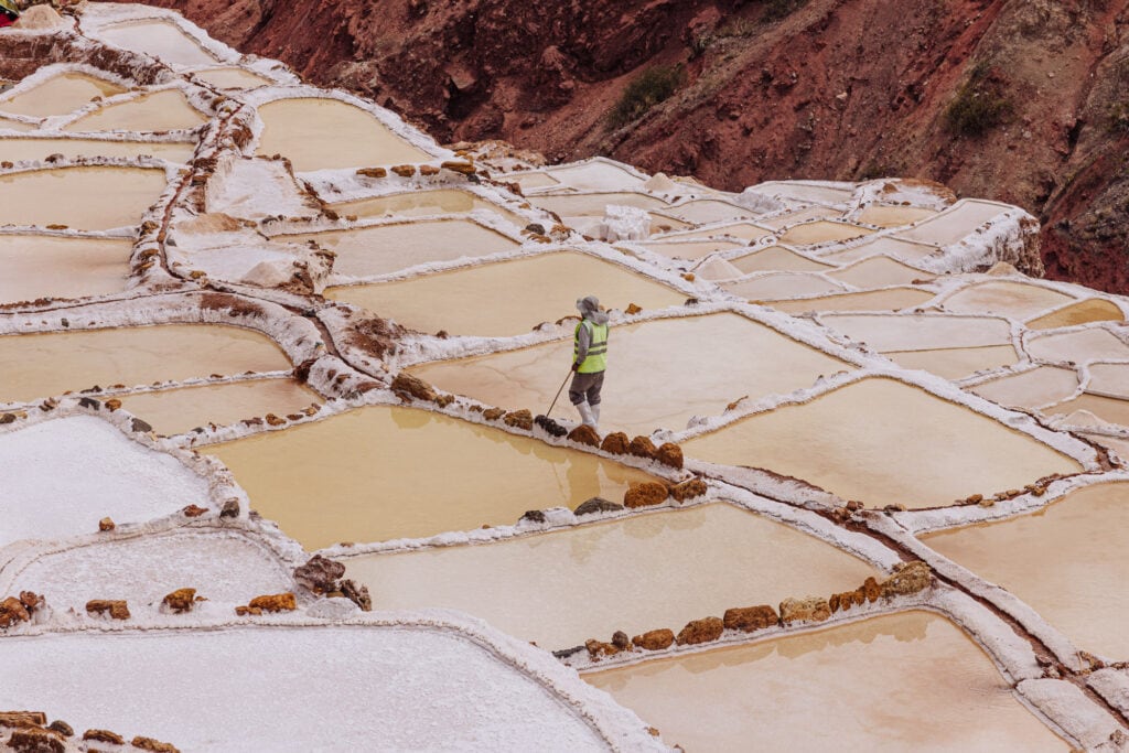 Workers at the Maras salt mines