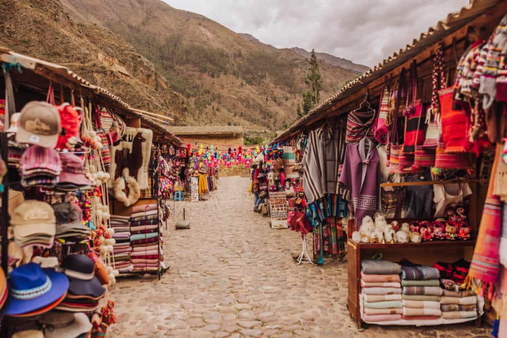 Mercado in Ollantaytambo Peru