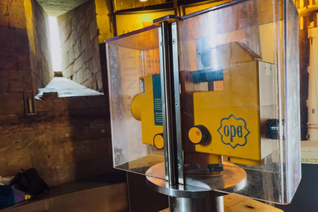 Measuring the tilt in the Leaning Tower of Pisa