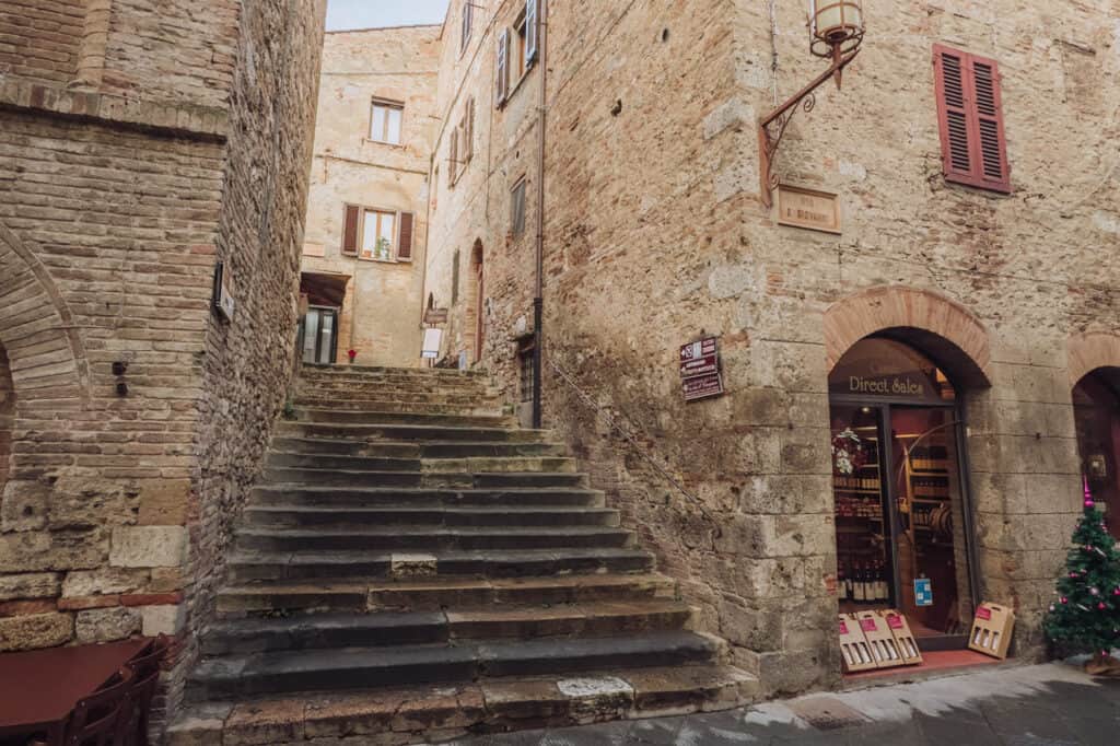 Streets of San Gimignano on a day trip from Florence