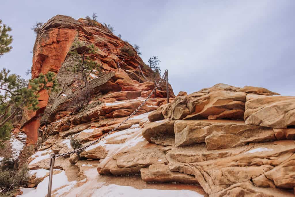 Hiking to Angel's Landing in January