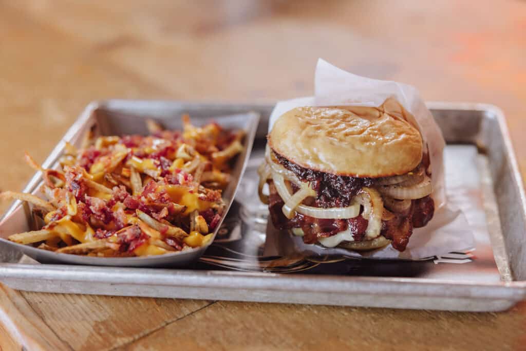 Roadhouse Diner: restaurant in Great Falls Montana