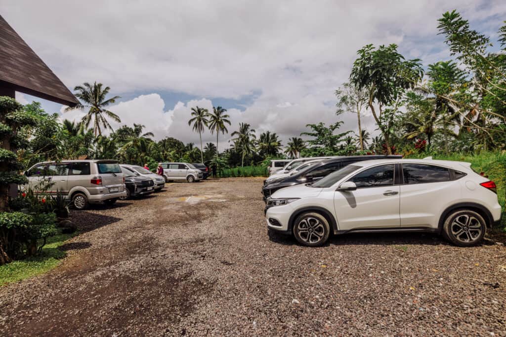 Parking lot at Leke Leke