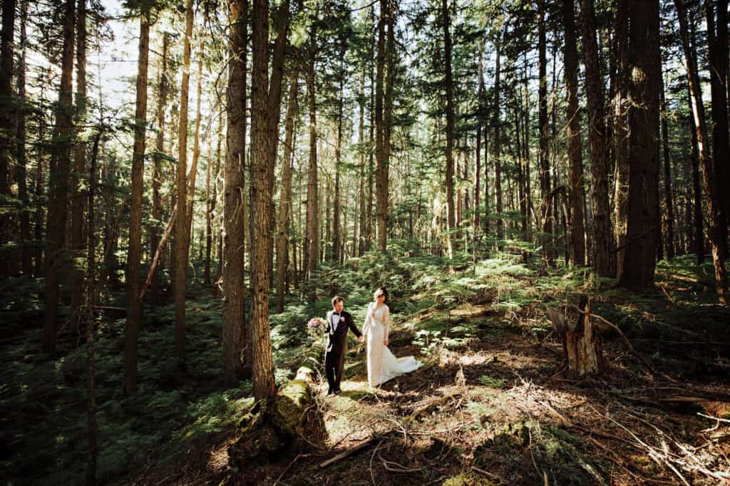 A bride and groom in Glacier National Park