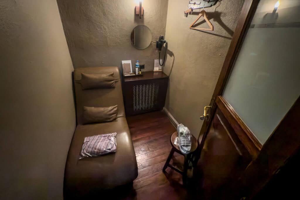 The changing room at the hamam