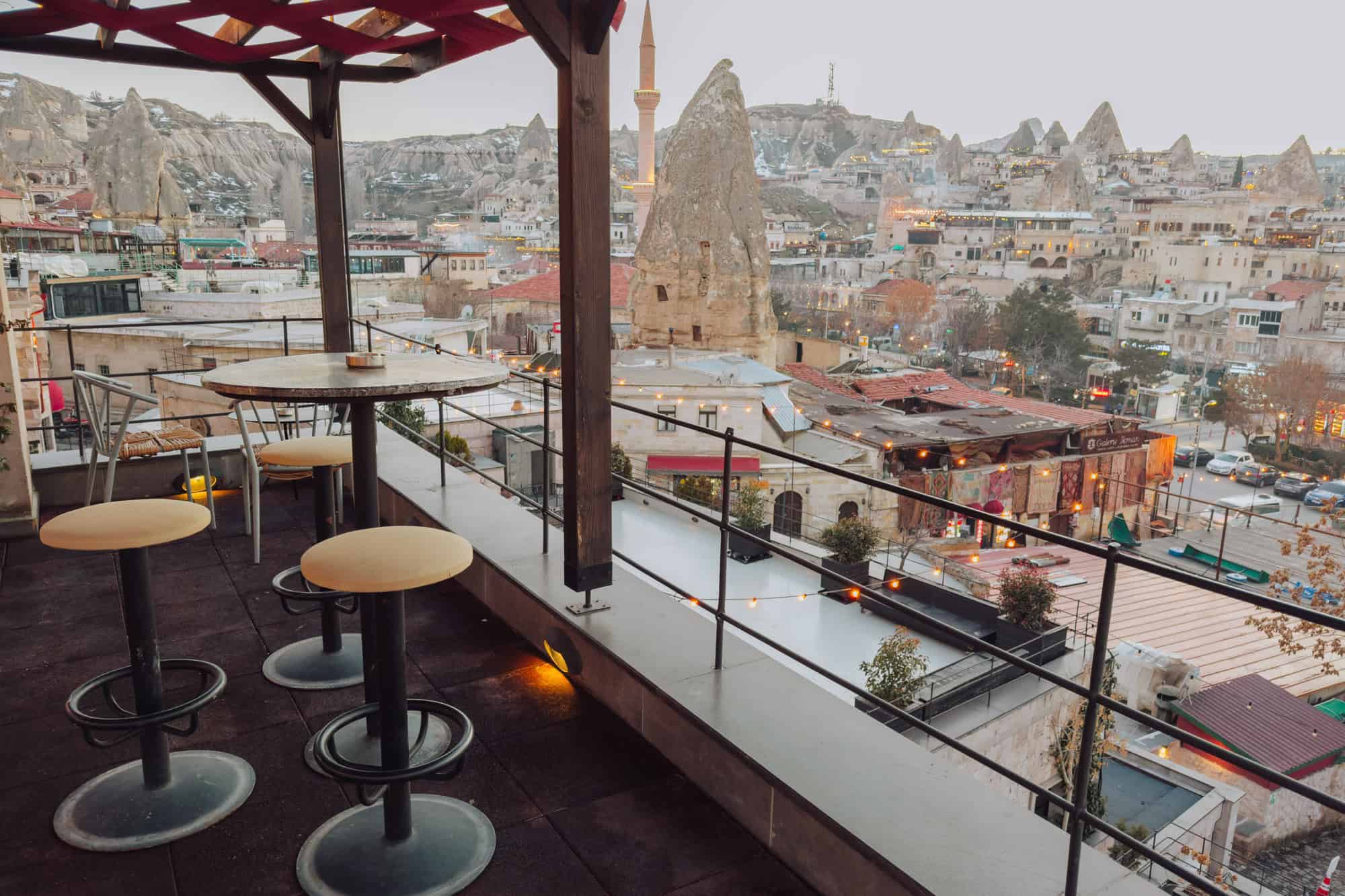 The patio bar at the cave hotel