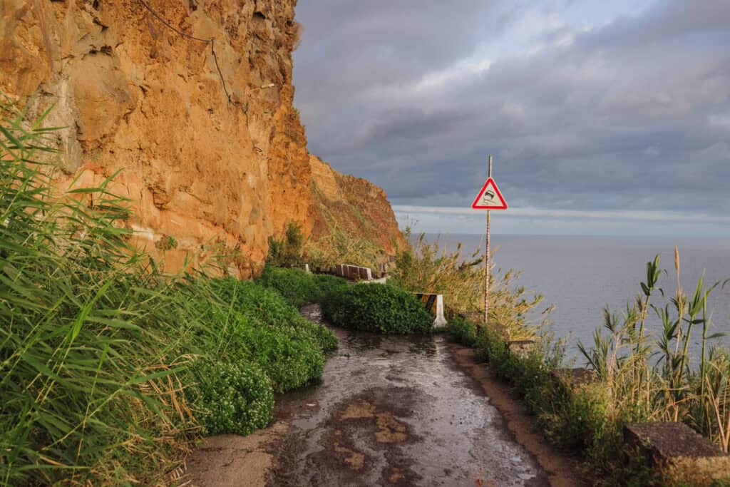The road to the waterfall