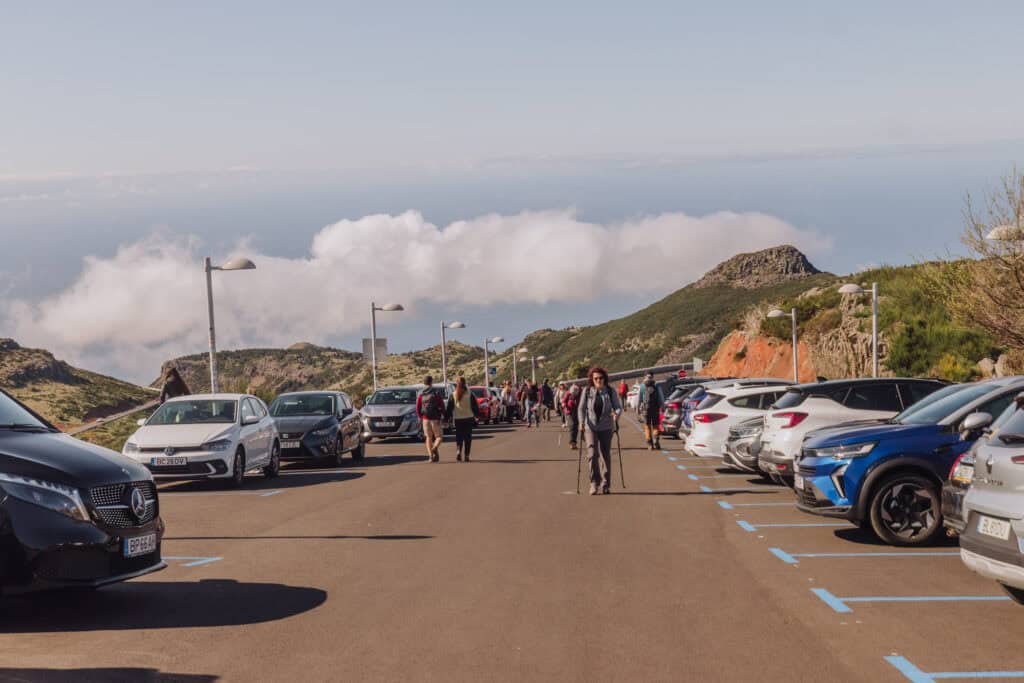 Parking at Pico do Areeiro