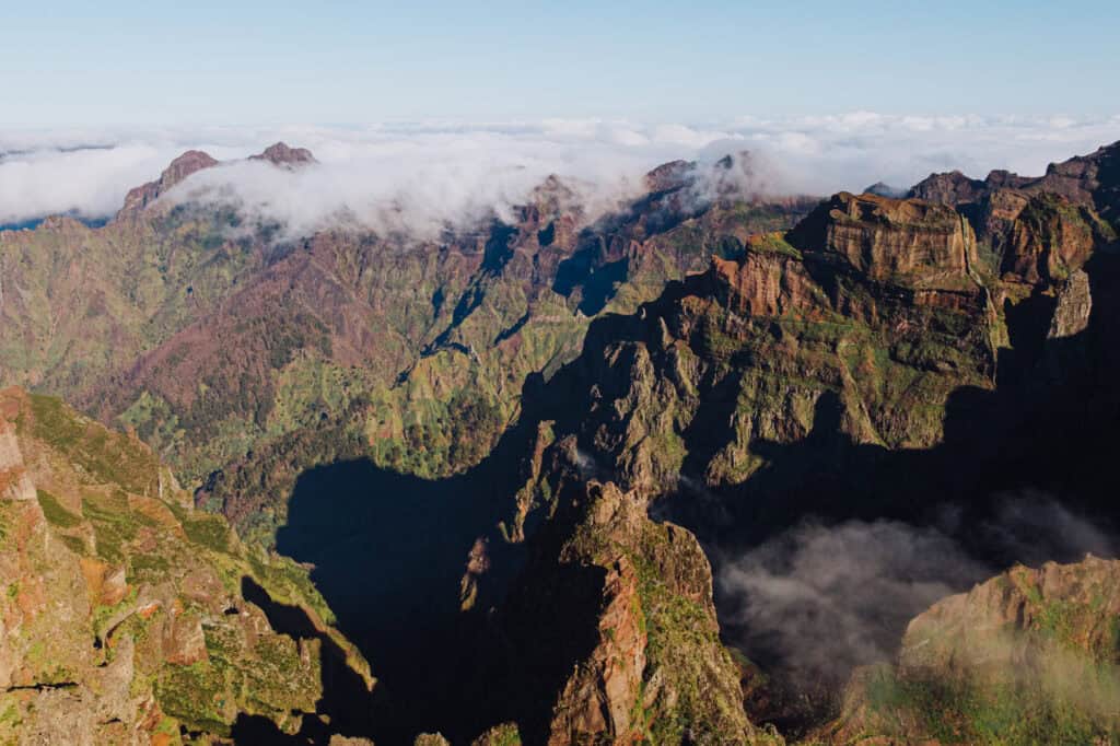 A view of the hike along Pico do Areeiro on Madeira