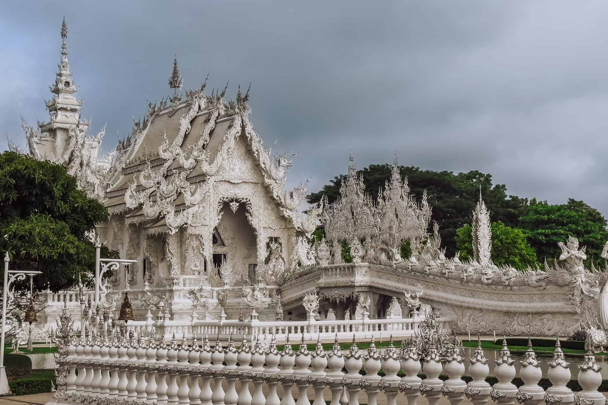 White Temple: Chiang Rai