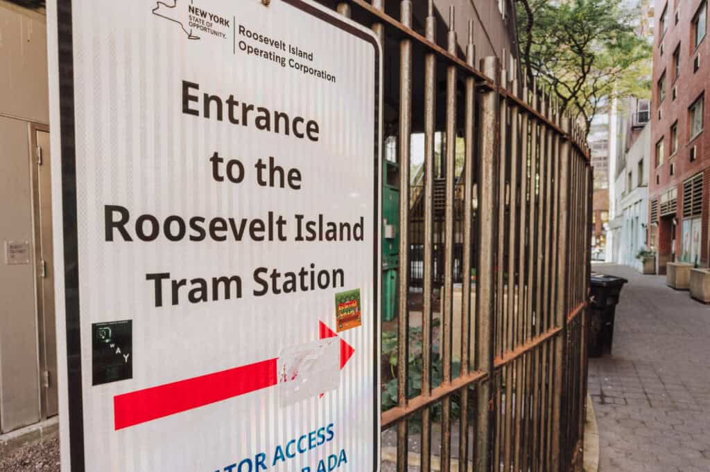 Entrance to the Roosevelt Island Tramway