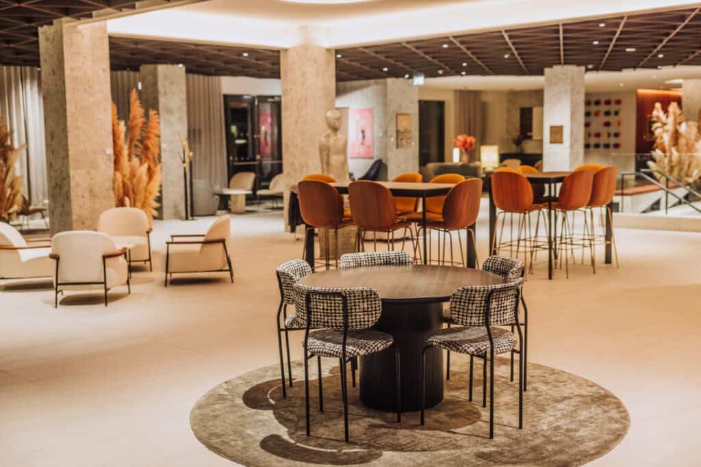 Reykjavik's Iceland Parliament Hotel