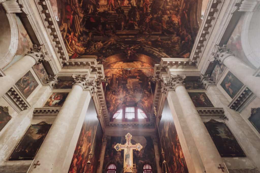 Chiesa di San Pantalon, a stop to put on your Venice itinerary