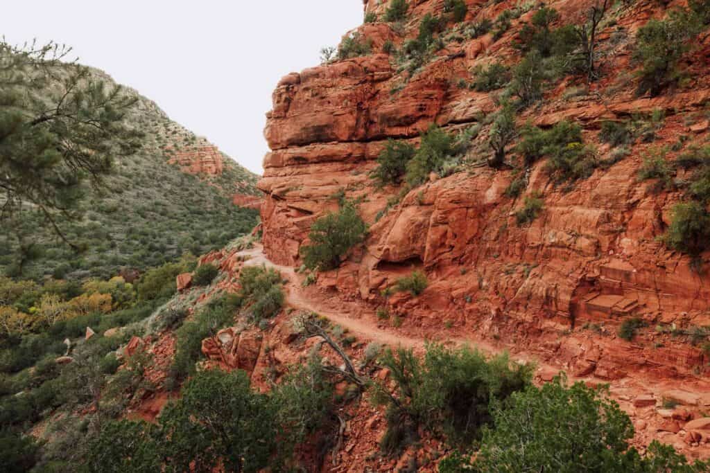 Hiking the red rocks near Sedona to swim in Wet Beaver Creek