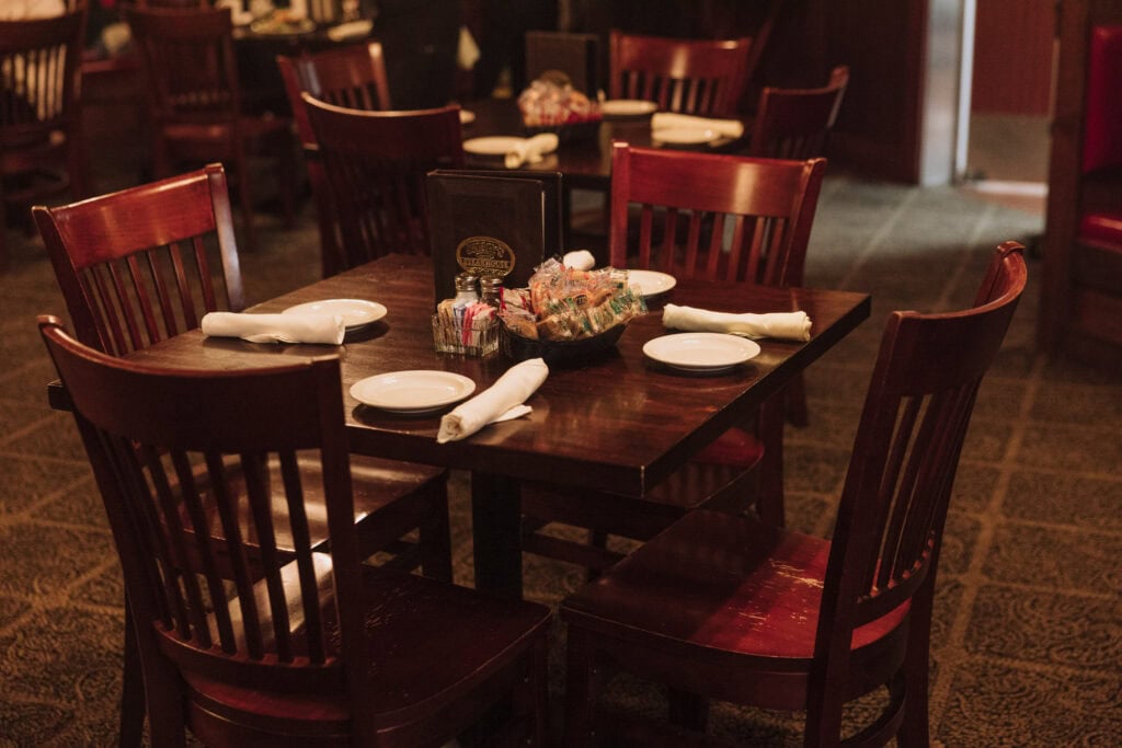 The dining room inside Shaw's Steakhouse