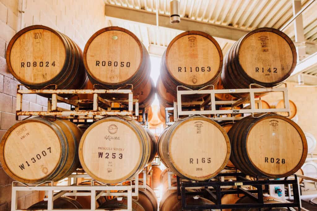 Presqu'ile wine barrels